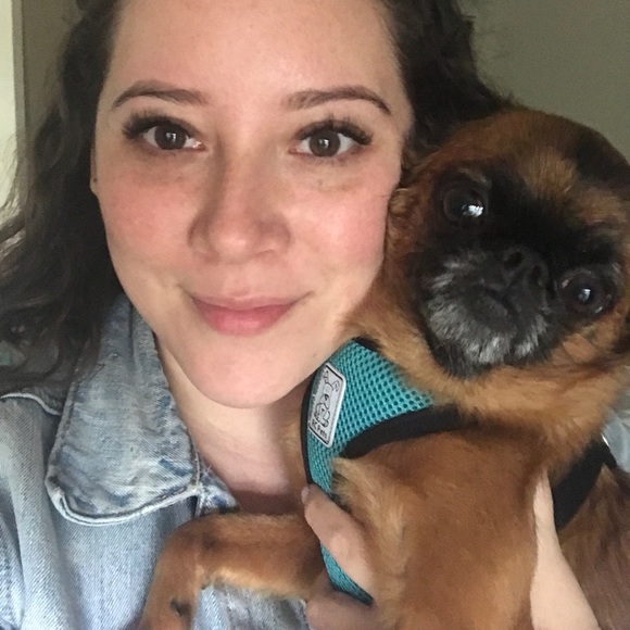 Meet your Posher, Daniela - Picture 2 of 4